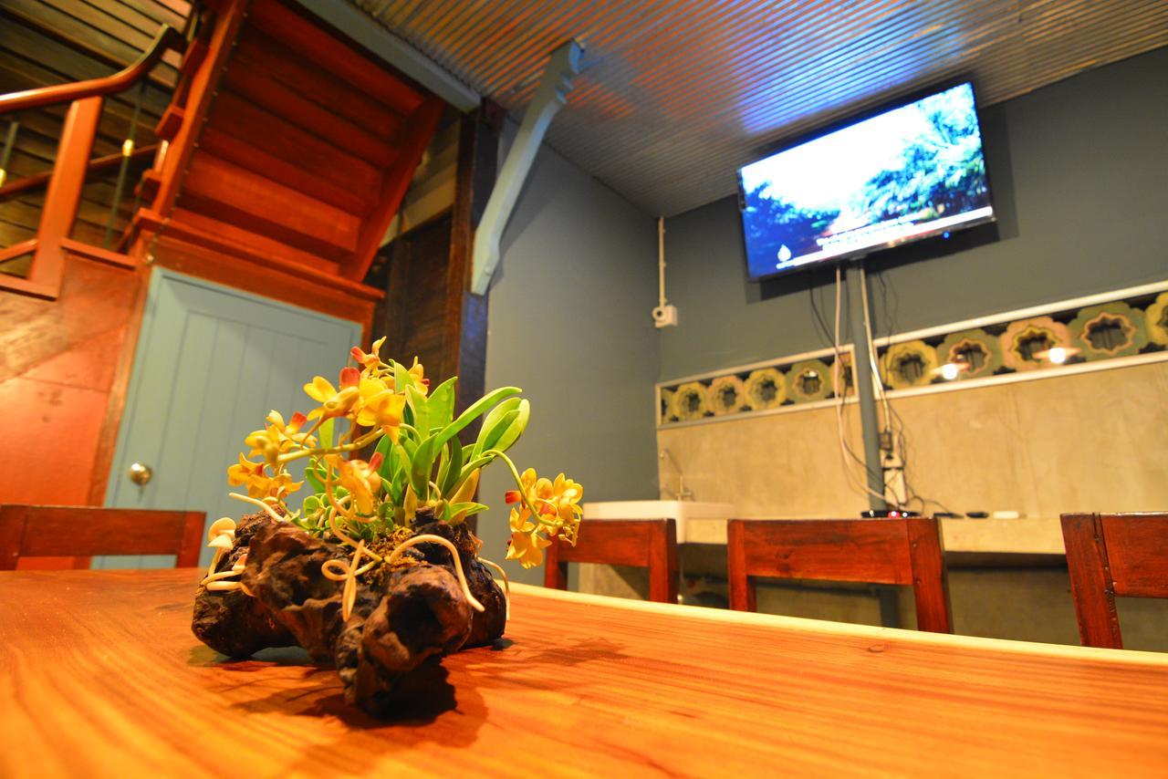 La Moon Hostel Bangkok Zewnętrze zdjęcie